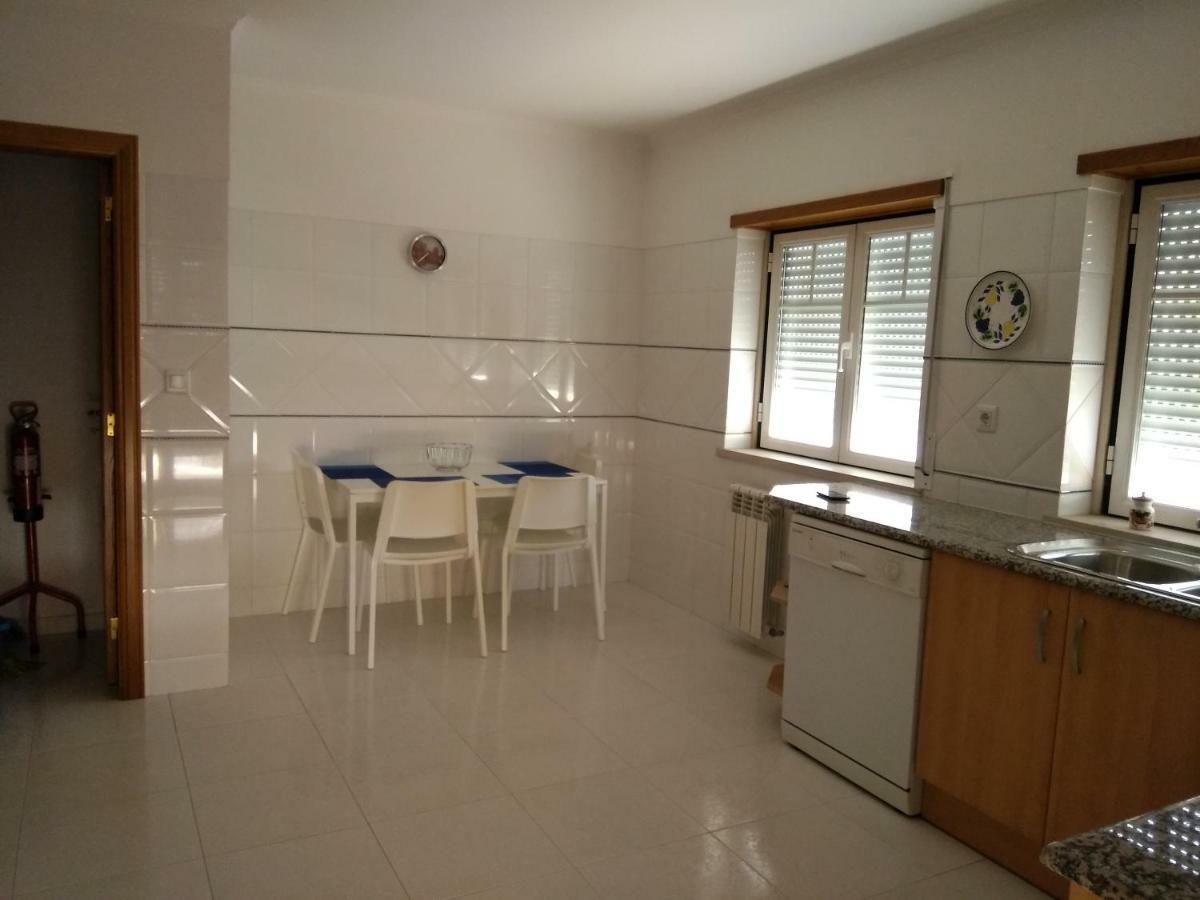 Apartamento Central Apartment Torres Vedras Luaran gambar